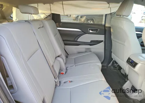 2018 Toyota Highlander Se z USA, uszkodzony, nr VIN 5TDJZRFH3JS812645